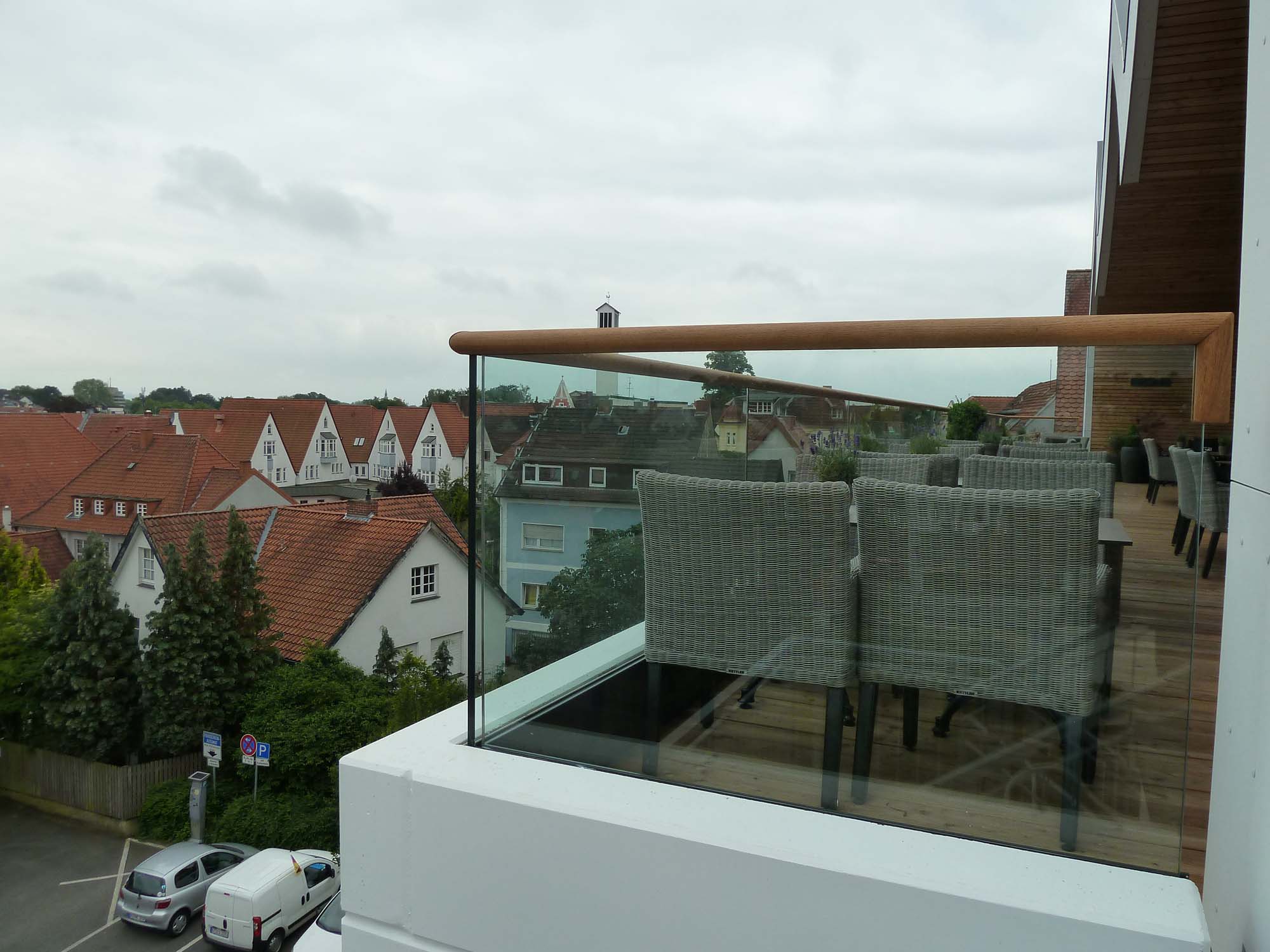 Ganzglasgeländer 18