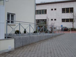 Eingangsgeländer 30